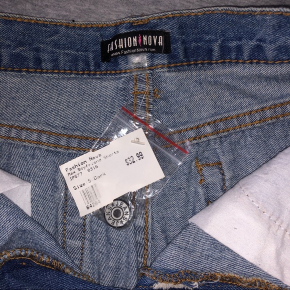 Distressed Ripped High Rise Jean Shorts | SizeS - Picture 2 of 6